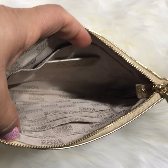 Michael corks Wallets. - Picture 8 of 8